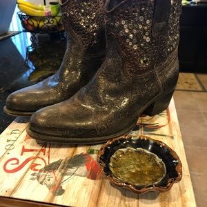 Well loved and beaten Frye Shoe